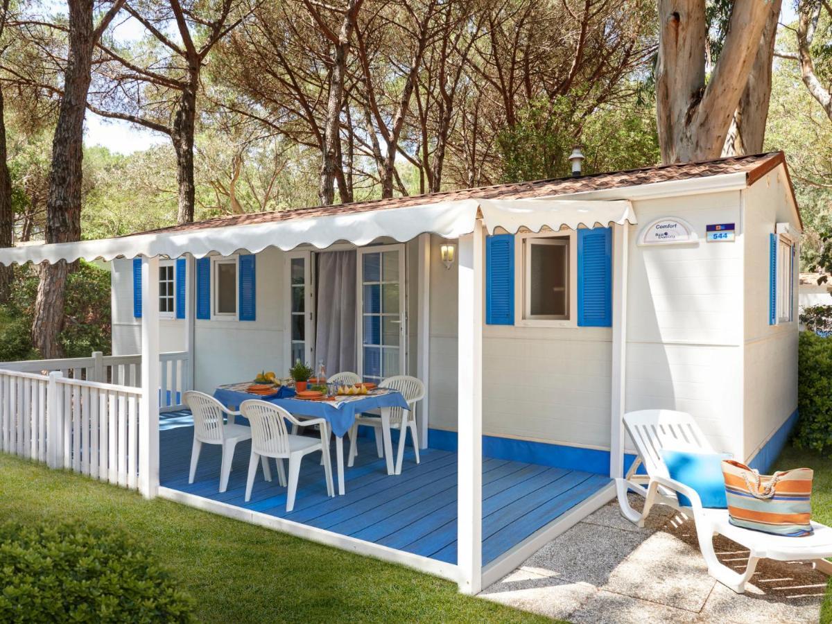 Holiday Home Maxi Caravan Comfort By Interhome Байя-Домиция Экстерьер фото