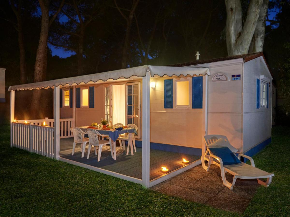 Holiday Home Maxi Caravan Comfort By Interhome Байя-Домиция Экстерьер фото